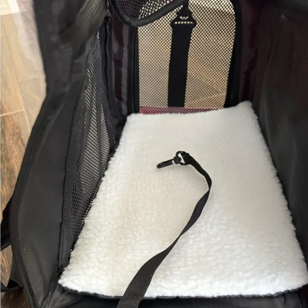 Top tasta Dog Cat Carrier Pet Carrier Soft Sided Carrier airlines approved